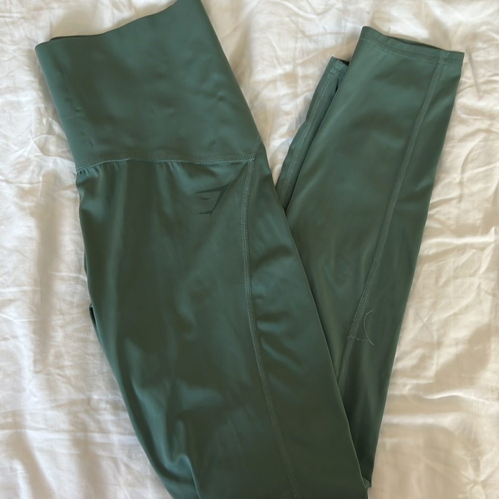 GYMSHARK LEGGINGS